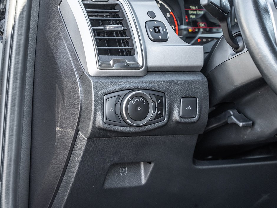 2023 Ford Ranger XLT-23