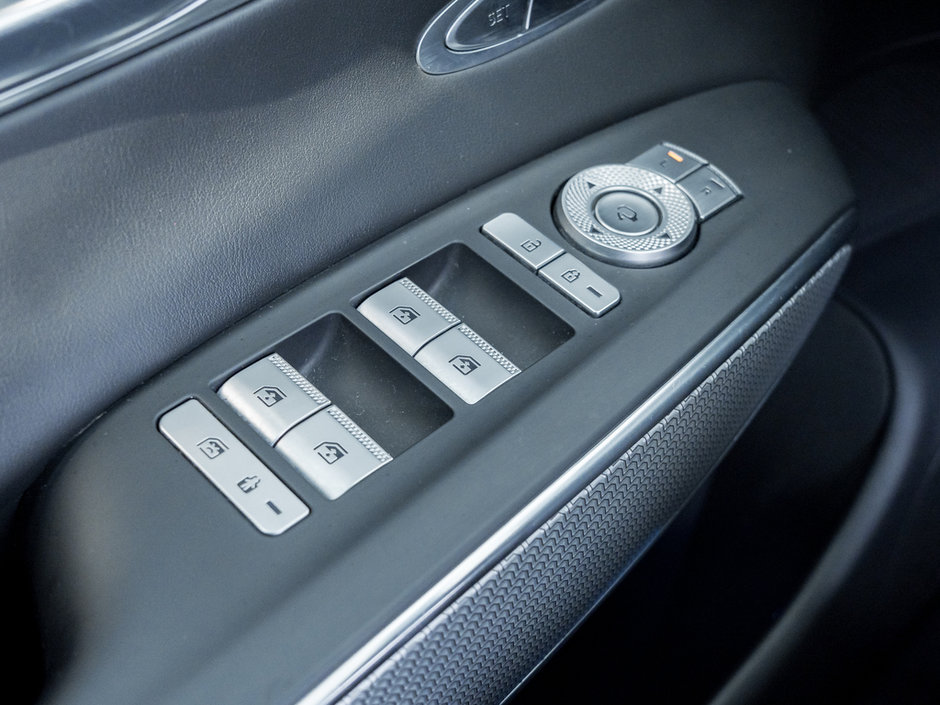 2022 GENESIS GV70 3.5T Sport-13