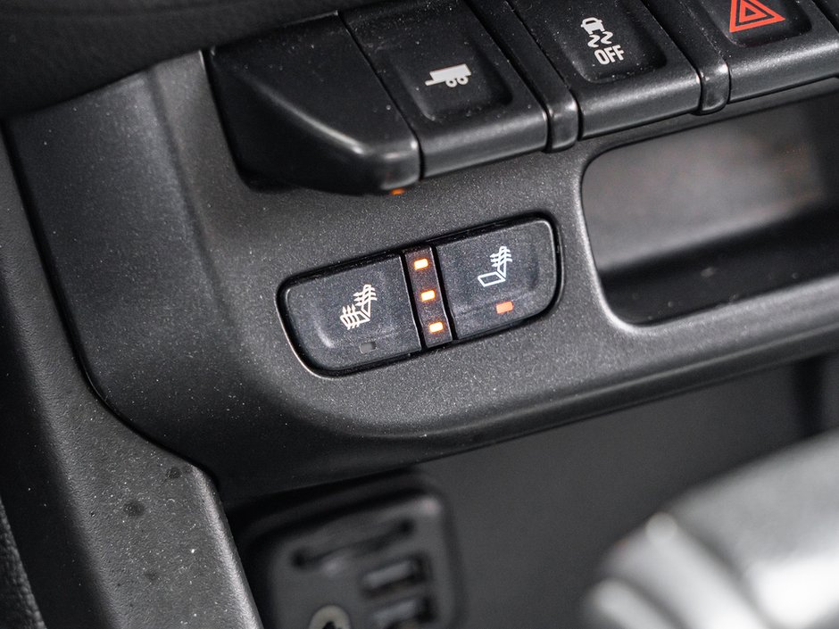 2021 GMC Canyon AT4 w/Leather-17