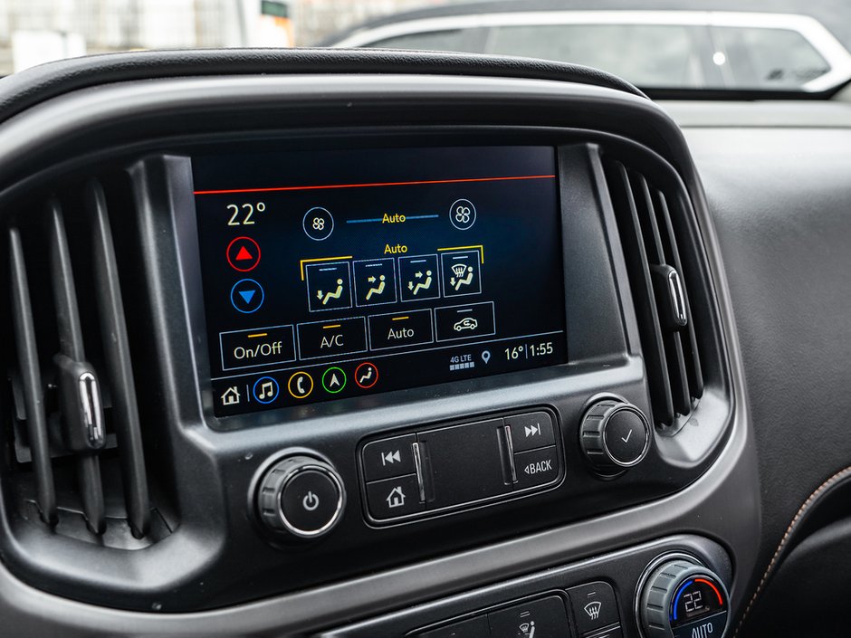 2021 GMC Canyon AT4 w/Leather-21
