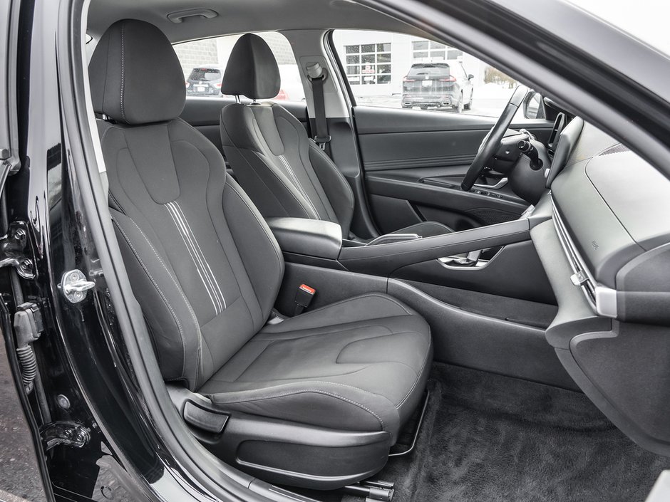 2022 Hyundai Elantra Preferred-19