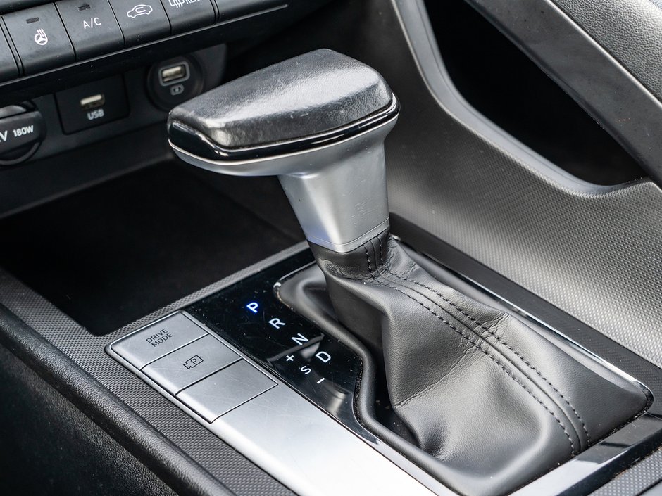 2022 Hyundai Elantra Preferred-14