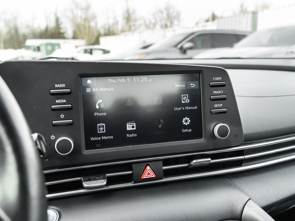 2022 Hyundai Elantra Preferred-18