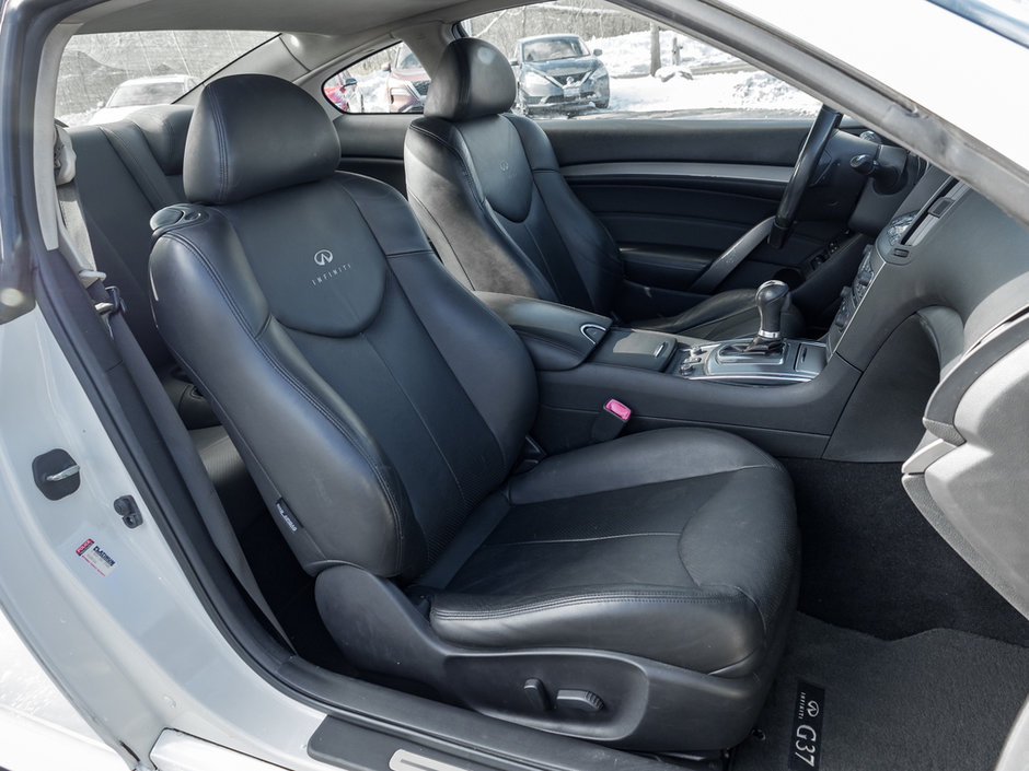 2012 Infiniti G37 X-19