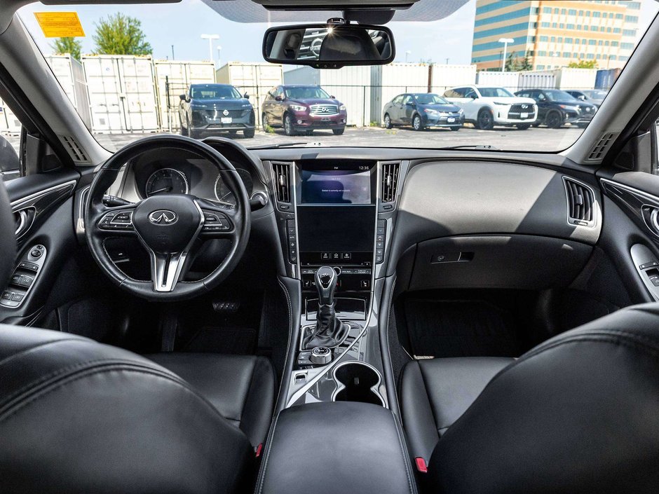 2022 Infiniti Q50 PURE-26