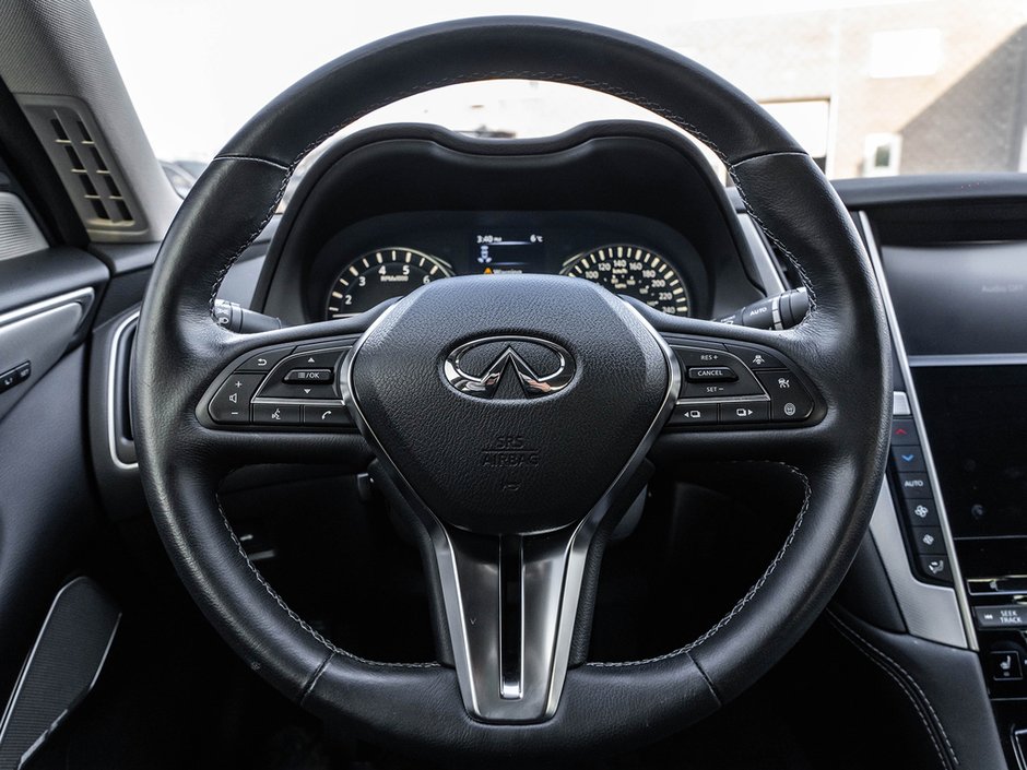 2023 Infiniti Q50 LUXE-7