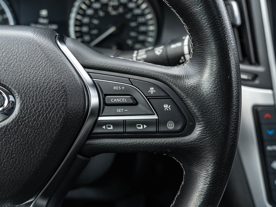 2023 Infiniti Q50 LUXE-9