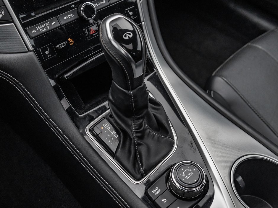 2017 Infiniti Q60 3.0t AWD-15