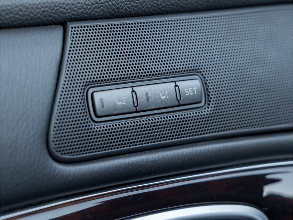 2019 Infiniti Q70 3.7 LUXE-14