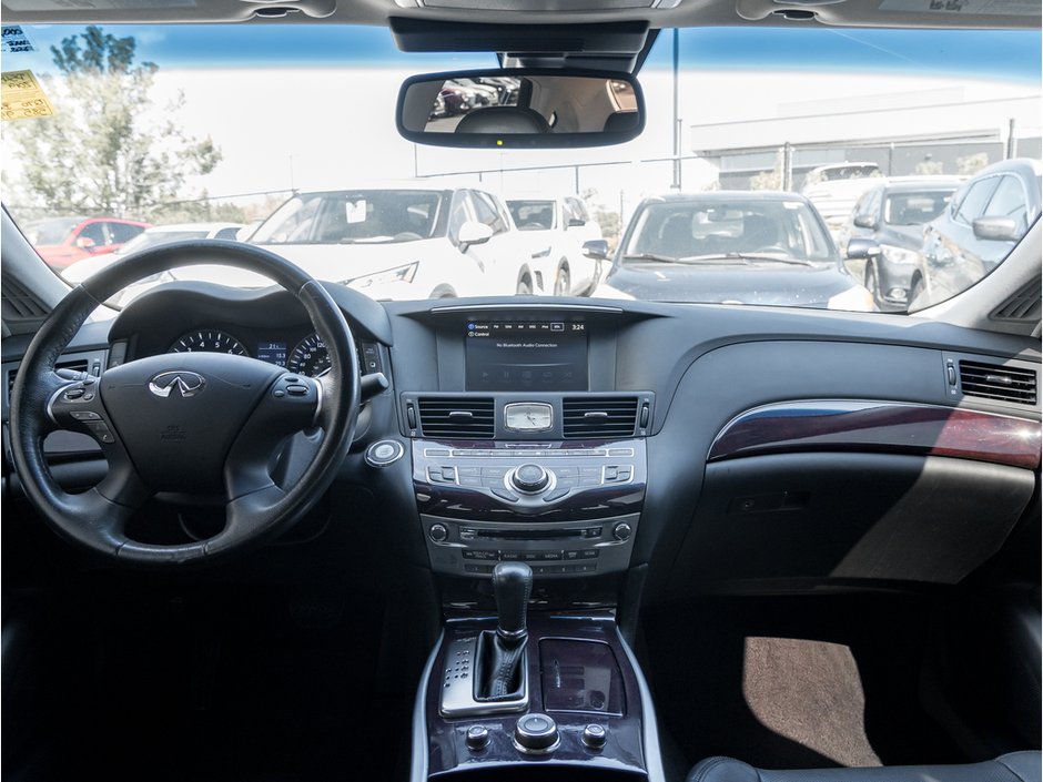 2019 Infiniti Q70 3.7 LUXE-26