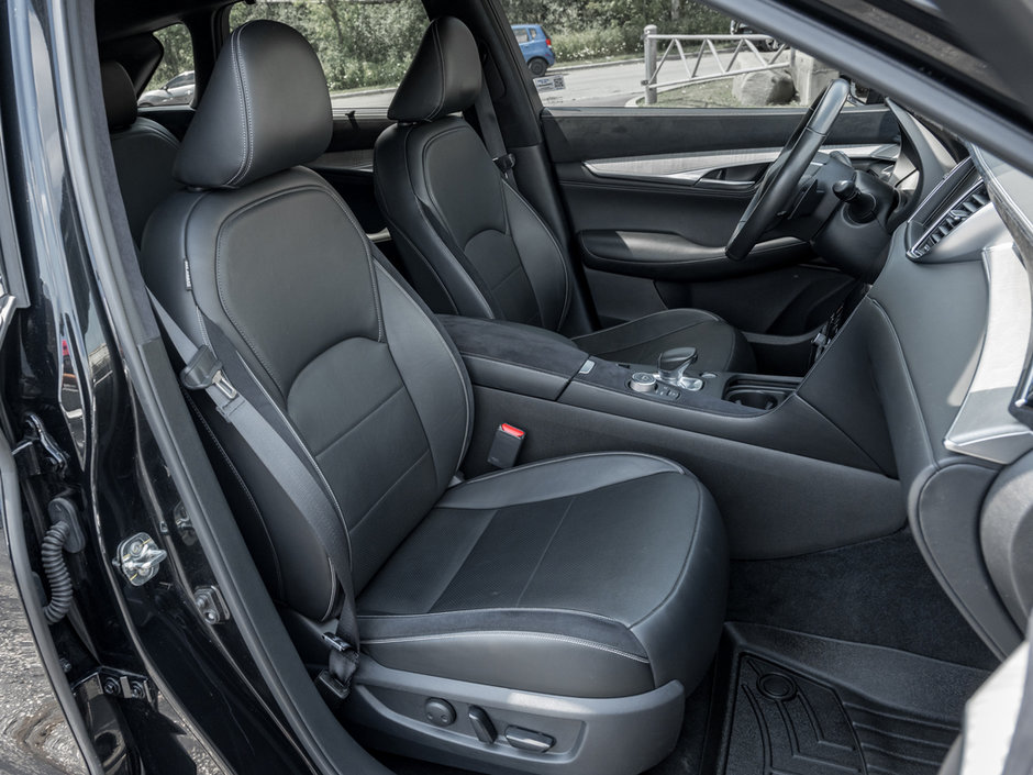2021 Infiniti QX50 Sensory-21