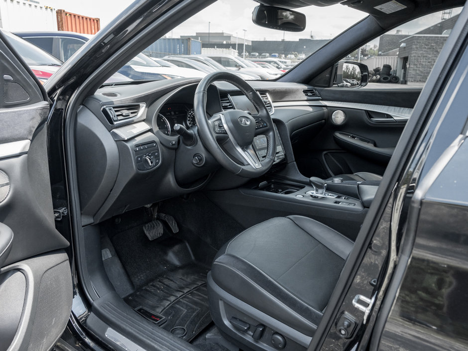 2021 Infiniti QX50 Sensory-6