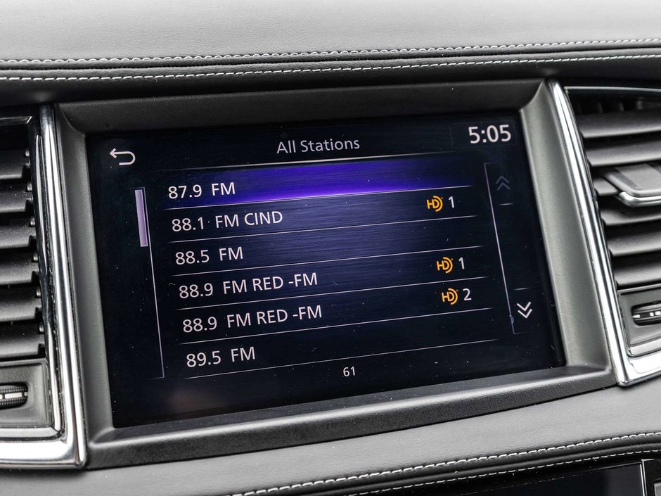 2022 Infiniti QX50 LUXE-21