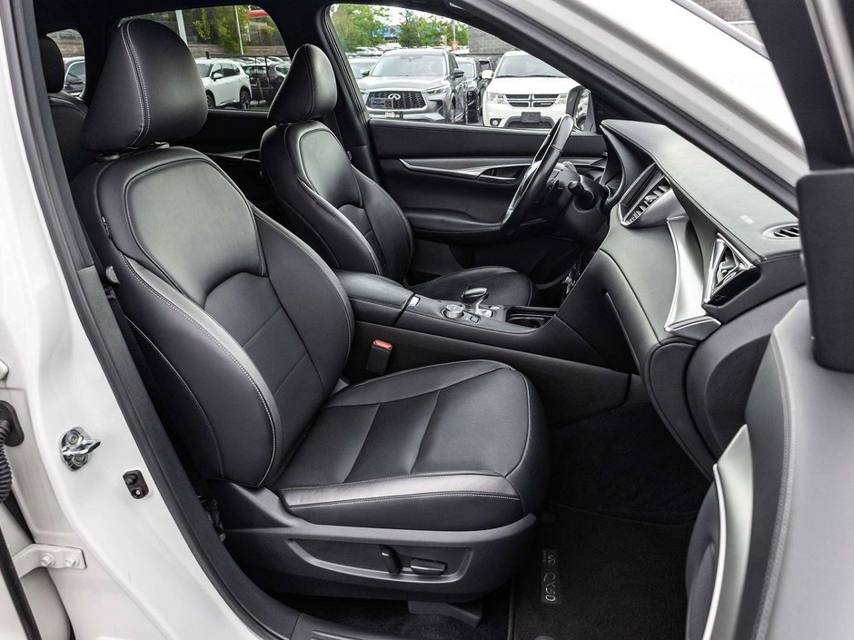 2022 Infiniti QX50 LUXE-23