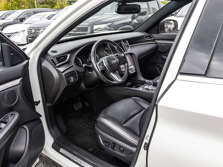 2022 Infiniti QX50 LUXE-7