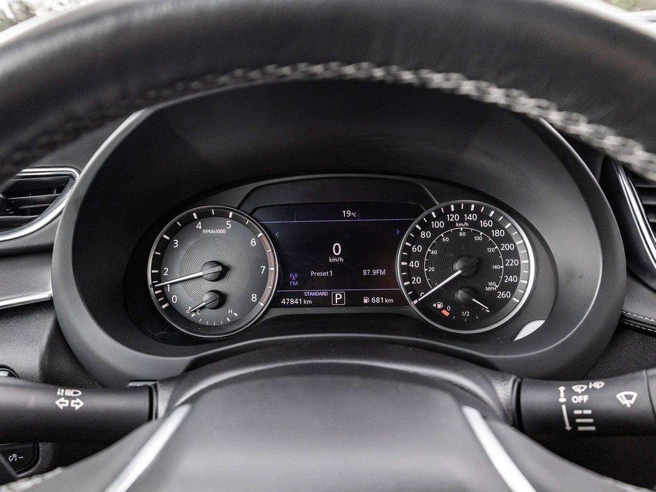 2022 Infiniti QX50 LUXE-10