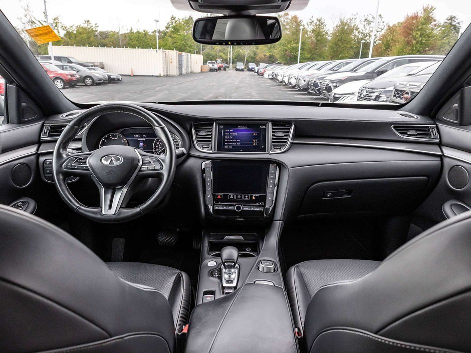 2022 Infiniti QX50 LUXE-25