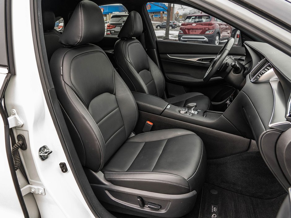 2022 Infiniti QX55 LUXE-22