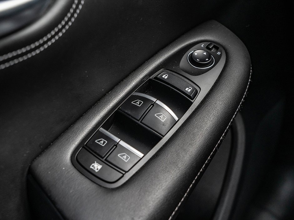 2022 Infiniti QX55 LUXE-12