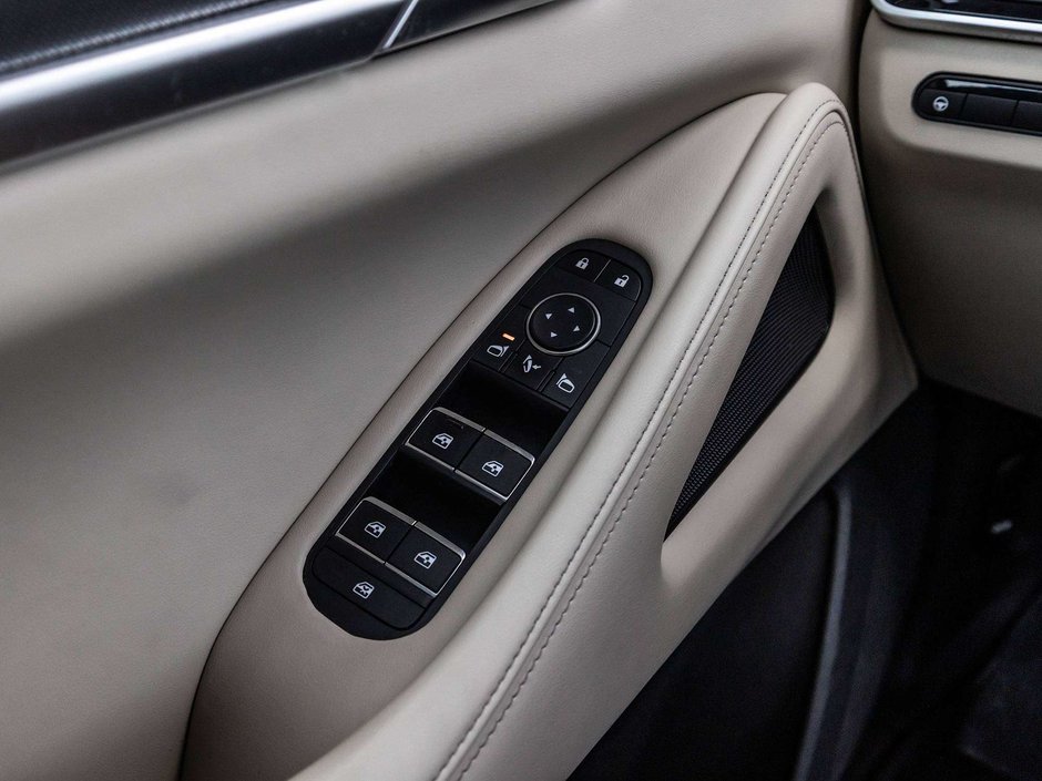 2022 Infiniti QX60 LUXE-16