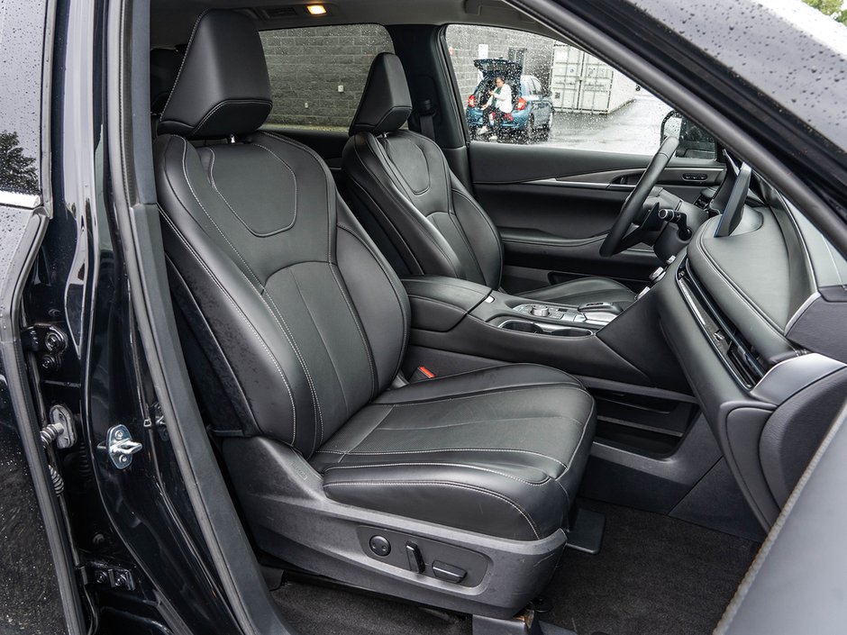 2023 Infiniti QX60 LUXE-24