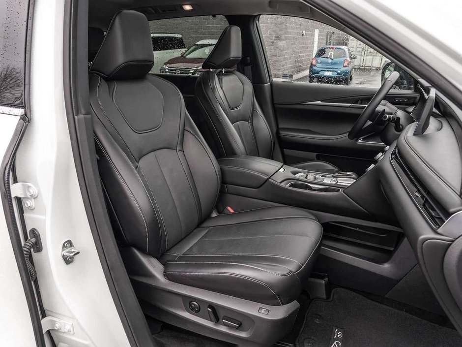 2024 Infiniti QX60 Sensory-25