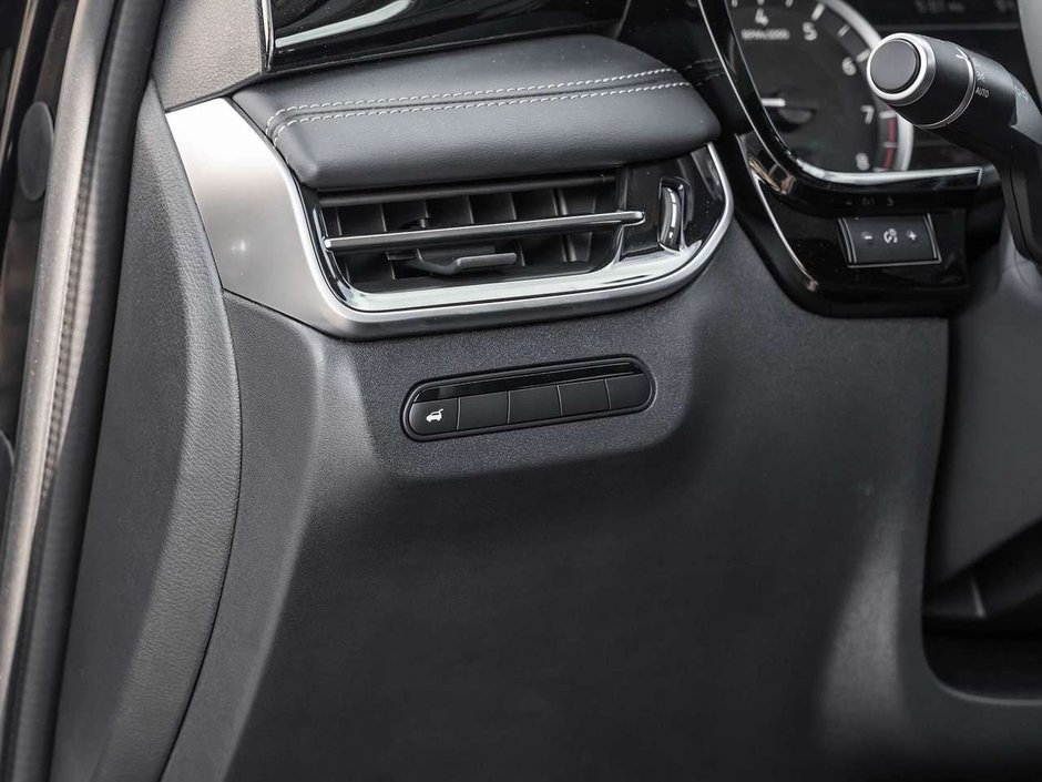 2025 Infiniti QX60 PURE-13