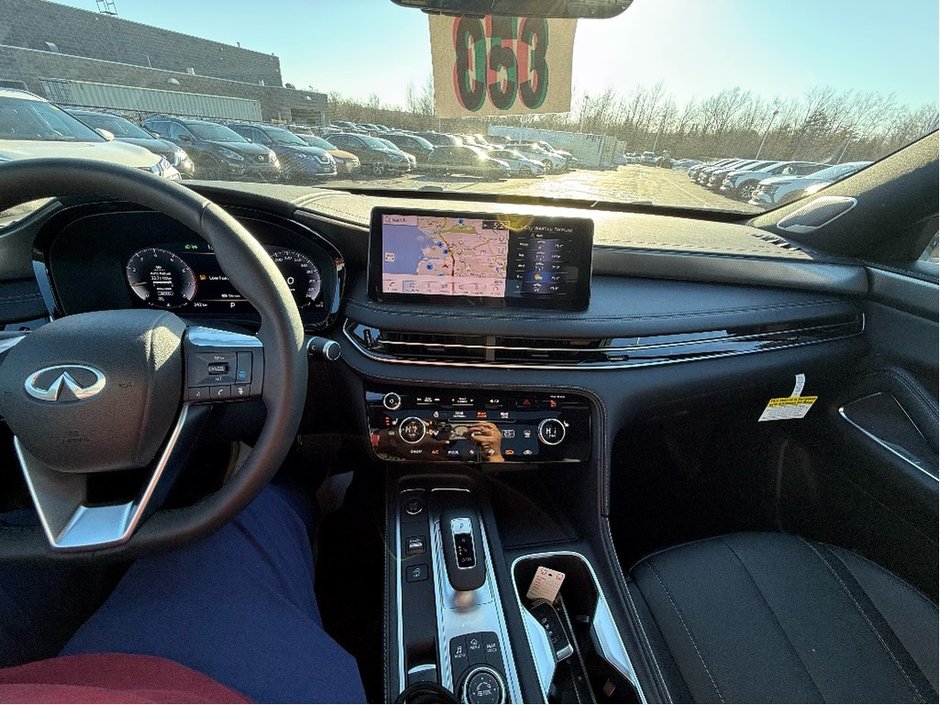 2025 Infiniti QX60 LUXE-9