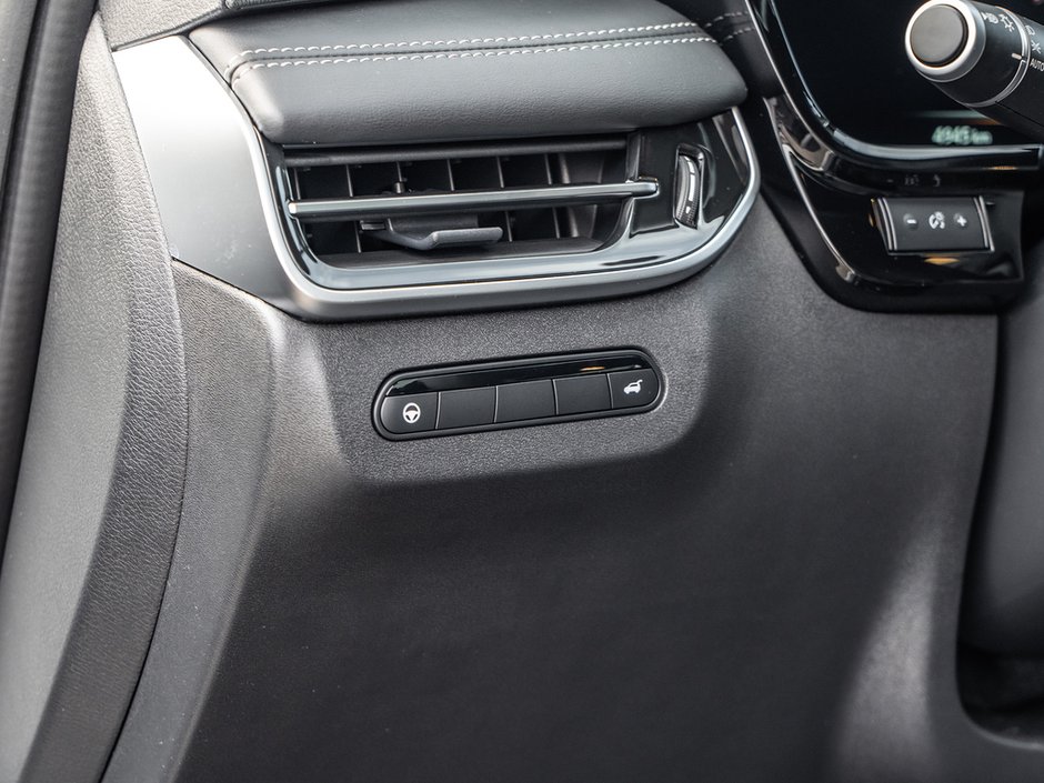 2025 Infiniti QX60 LUXE-10