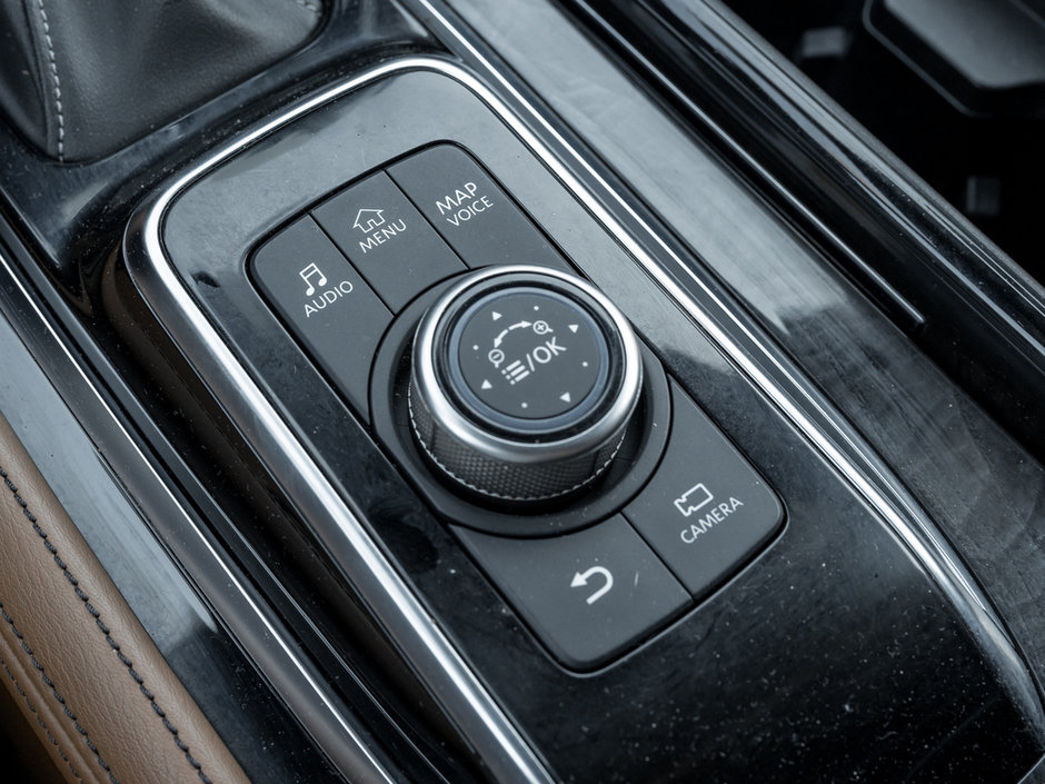2022 Infiniti QX80 ProACTIVE-21