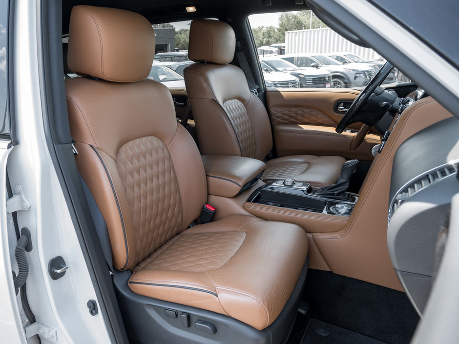 2022 Infiniti QX80 ProACTIVE-24
