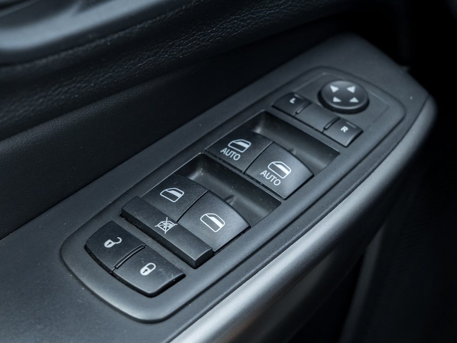 2020 Jeep Cherokee Limited-12