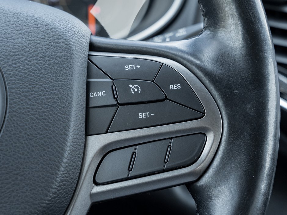 2020 Jeep Cherokee Limited-10