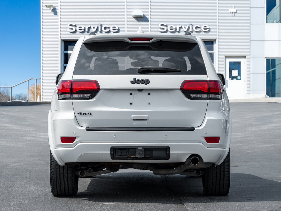 2018 Jeep Grand Cherokee Altitude-5