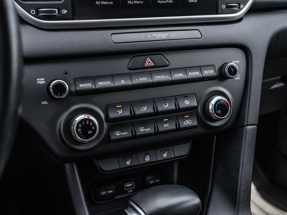 2022 Kia Sportage EX-16