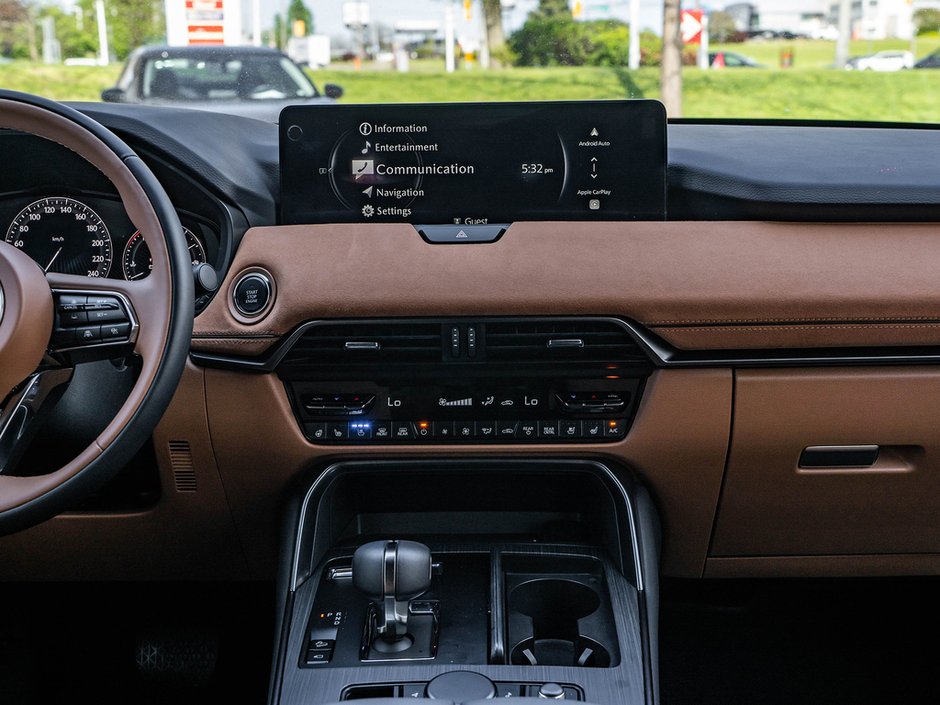 2025 Mazda CX-70 Signature-25