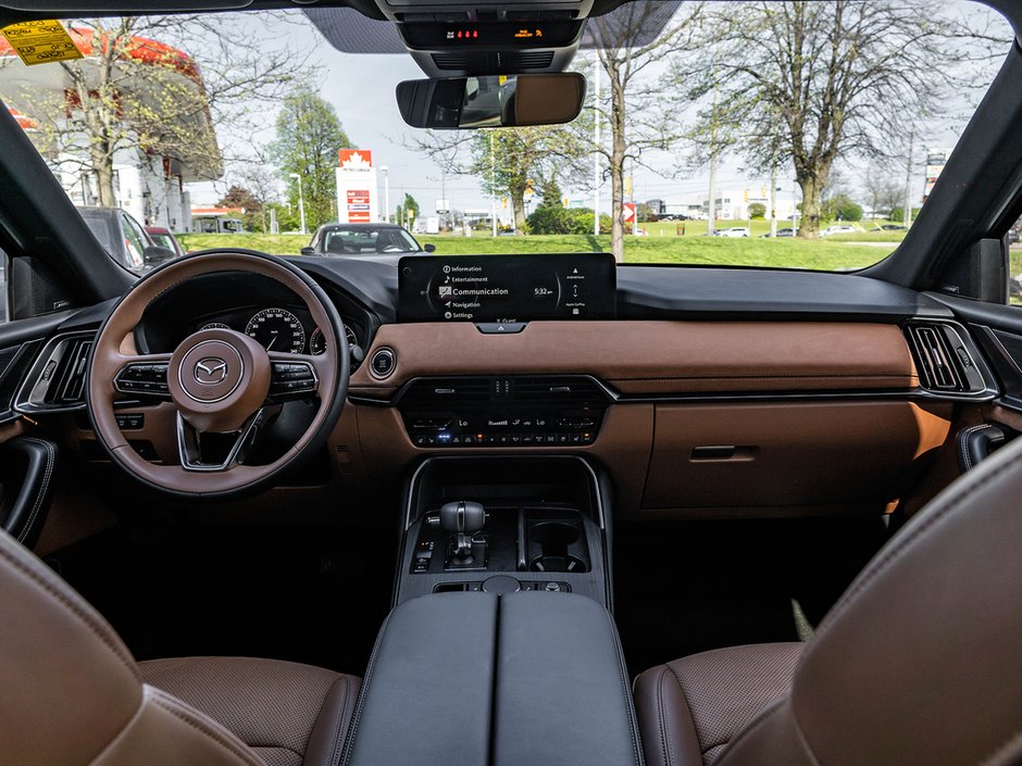 2025 Mazda CX-70 Signature-24