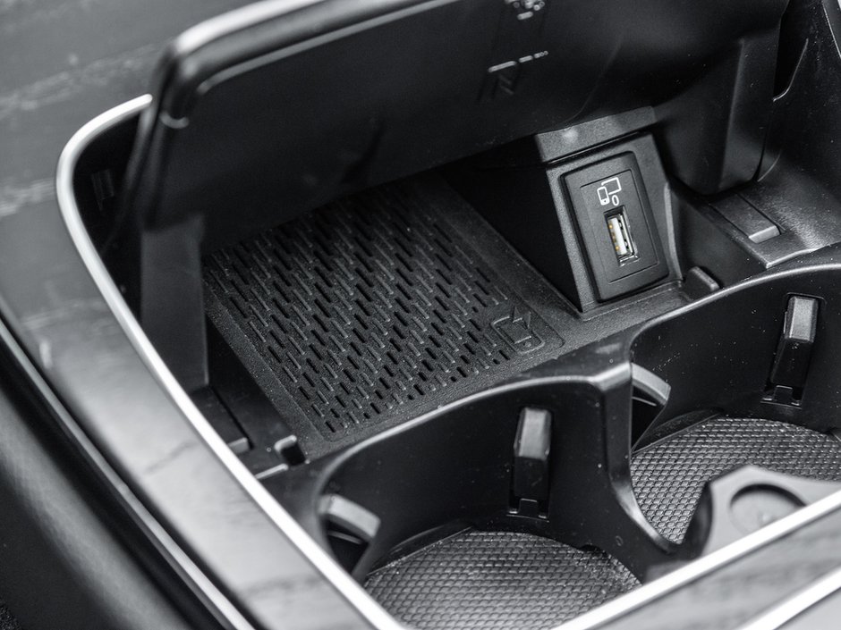 2020 Mercedes-Benz C-Class C 300-16