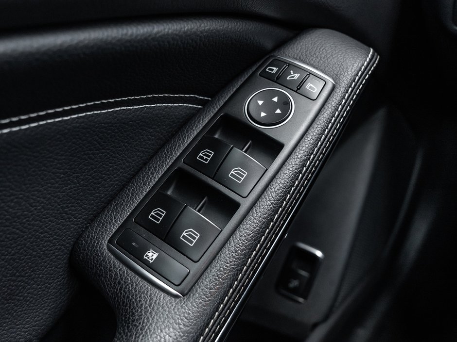 2020 Mercedes-Benz GLA 250-12