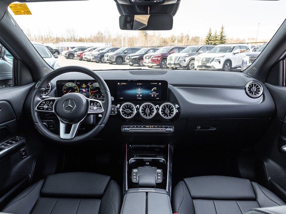 2023 Mercedes-Benz GLA 250-26