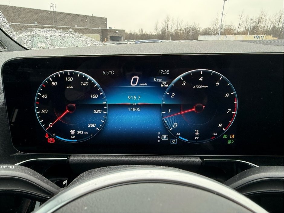 2023 Mercedes-Benz GLA 250-7