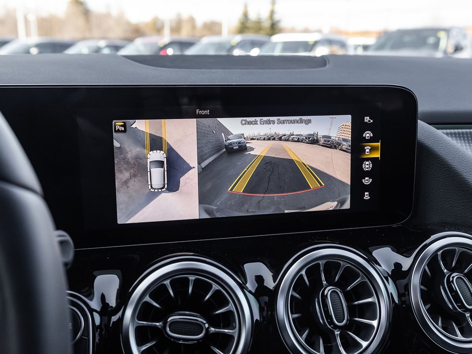 2023 Mercedes-Benz GLA 250-14