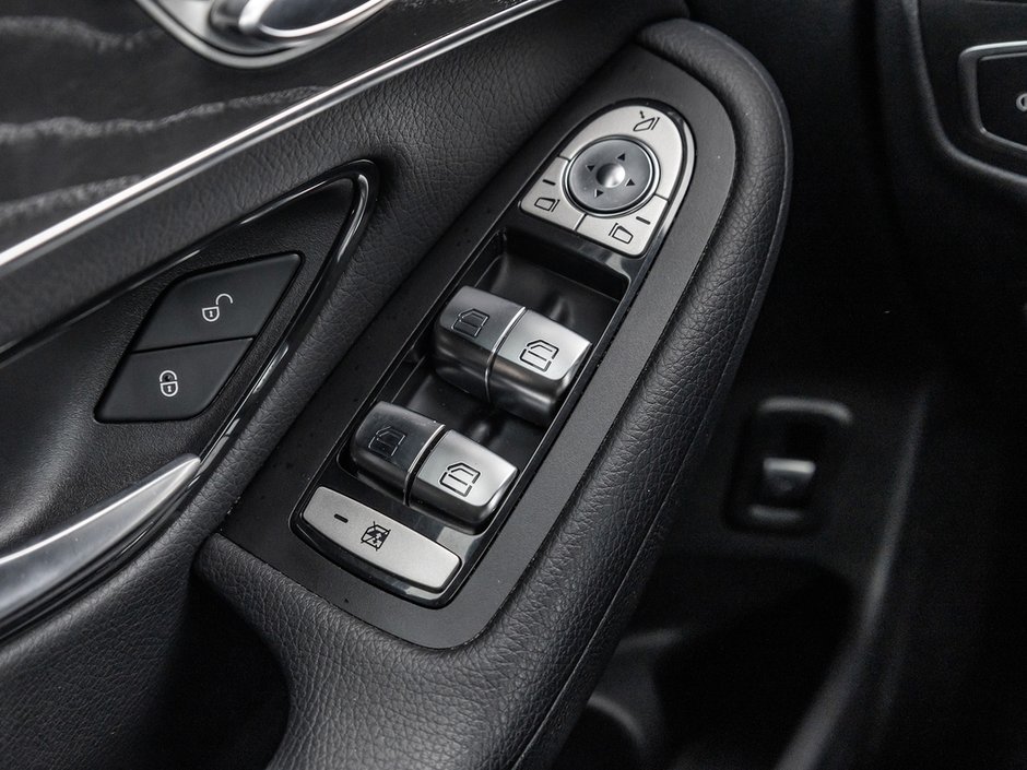 2019 Mercedes-Benz GLC 300-11