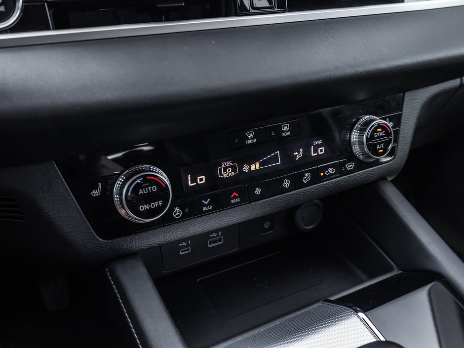 2024 Mitsubishi Outlander GT-17