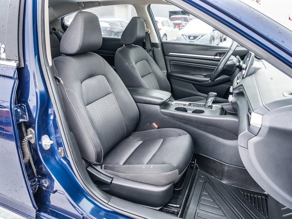 2019 Nissan Altima 2.5 SV-19