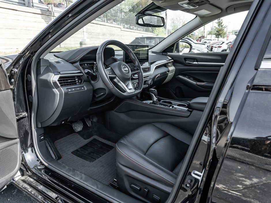 2024 Nissan Altima 2.5 SR-11