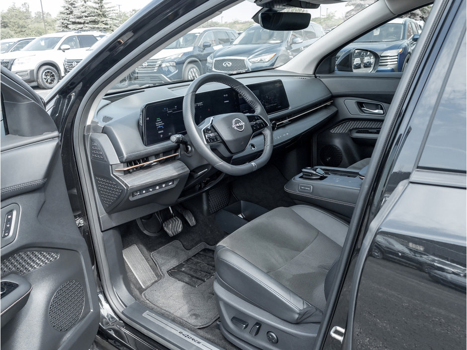 2023 Nissan Ariya EVOLVE E4ORCE - AWD-7