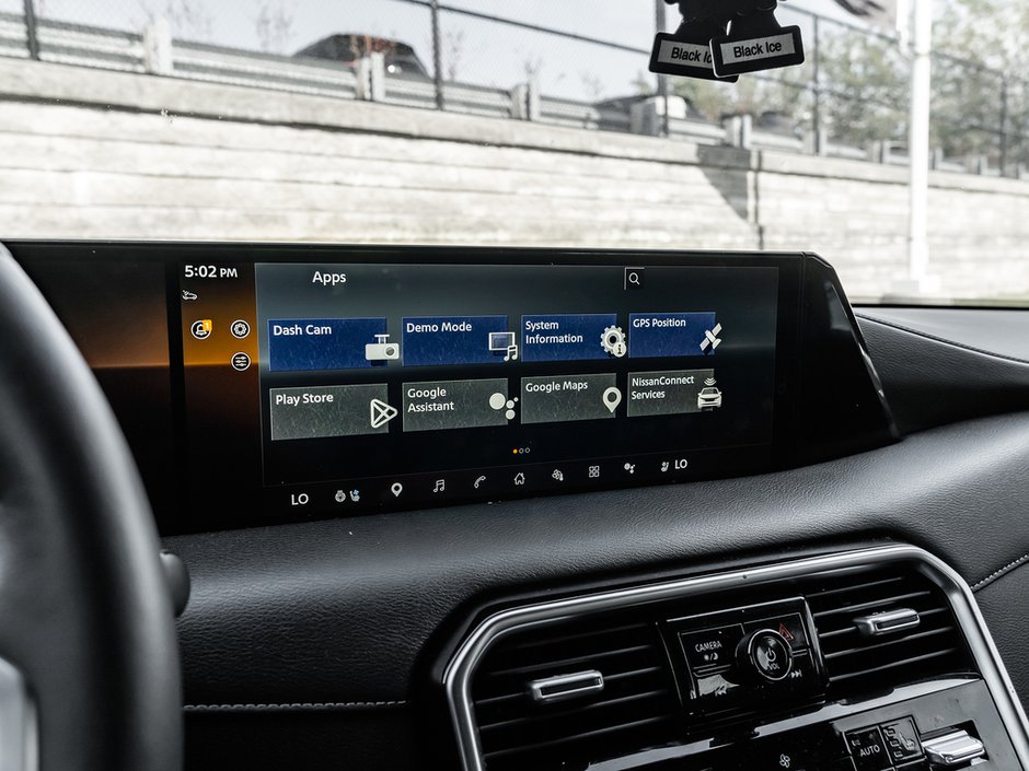 2025 Nissan Armada Platinum-27