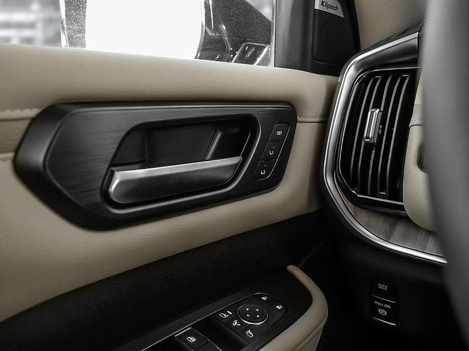 2026 Nissan Armada Platinum Reserve-15