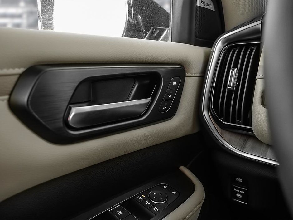2026 Nissan Armada Platinum Reserve-15